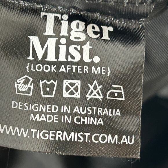 Tiger Mist Womens Elite Moto Pants Size XS Black Relaxed NWTs Preppy - Picture 7 of 12